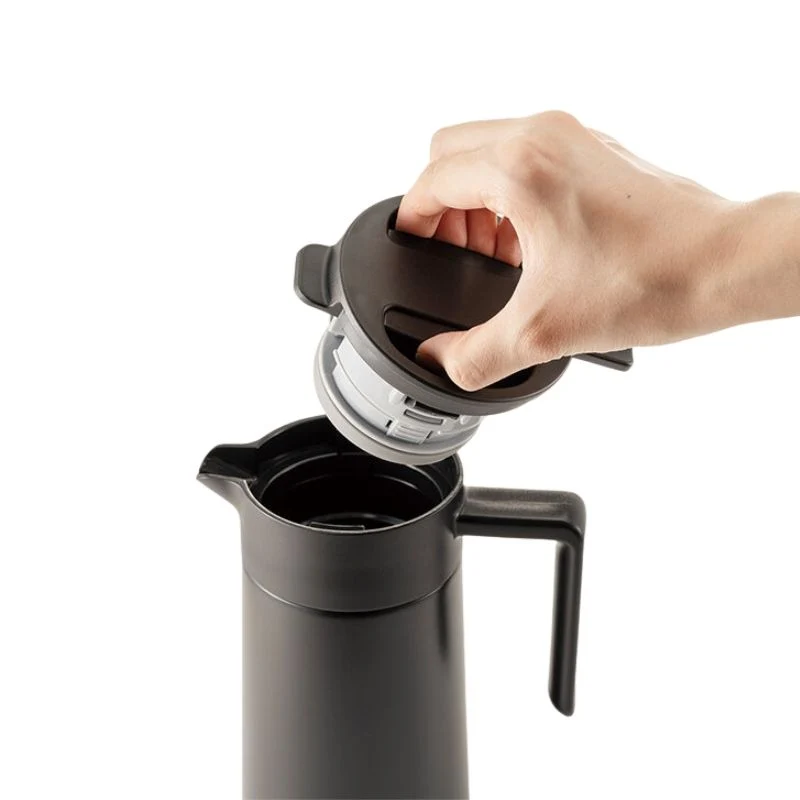 Hario Double Walled Ceramic Coated Metal Server - White / 800ml Cup - Image 2